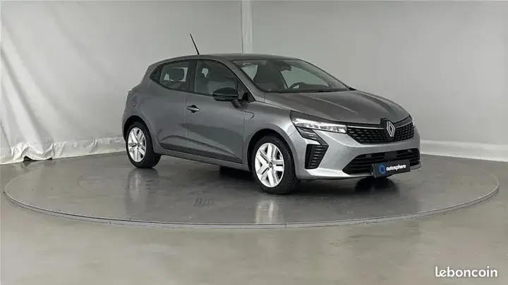 Renault Clio 2025 photo 3