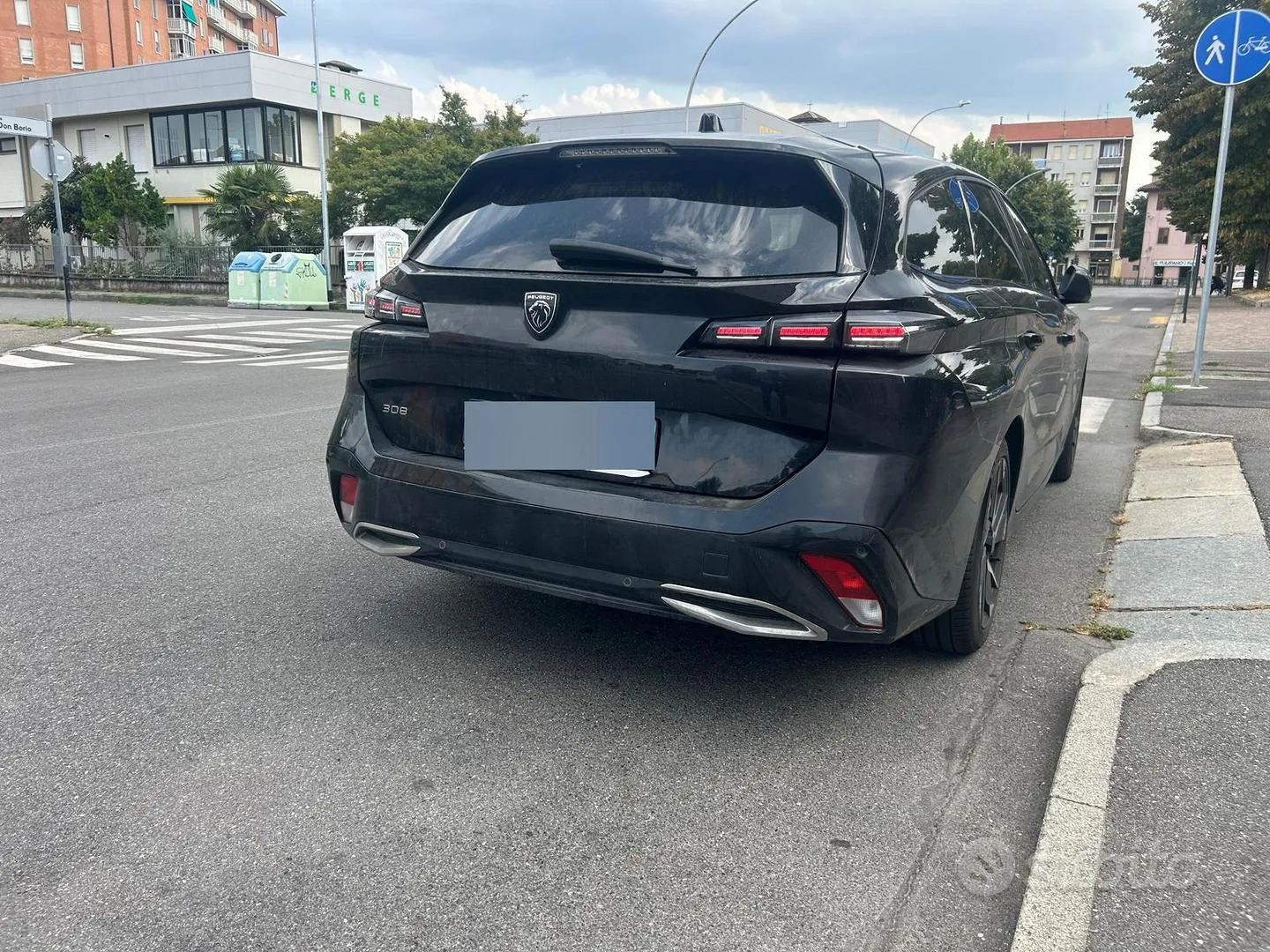 Peugeot 308 2023 photo 3