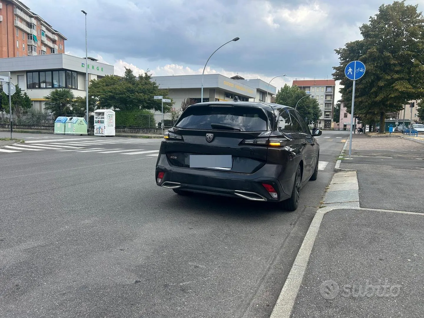 Peugeot 308 2023 photo 2