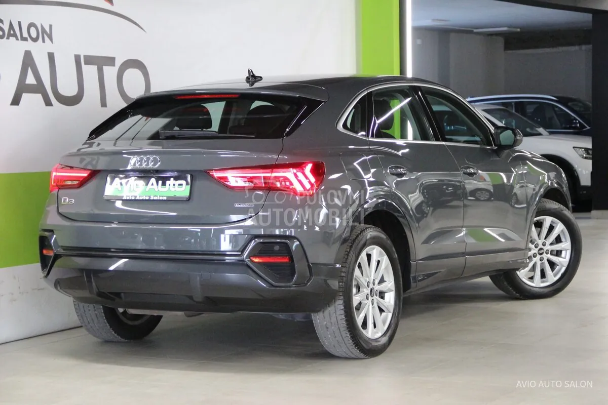 Audi Q3 2022 photo 5
