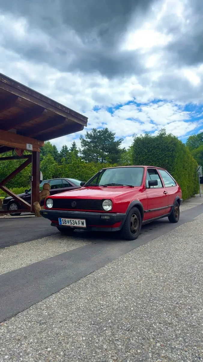 Volkswagen Polo 1989 photo 2