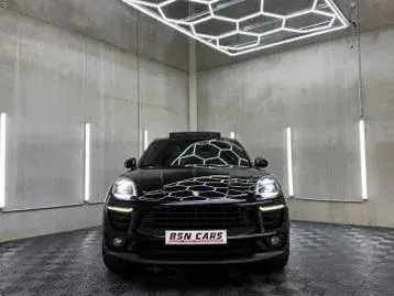 Porsche Macan 2017 photo 2