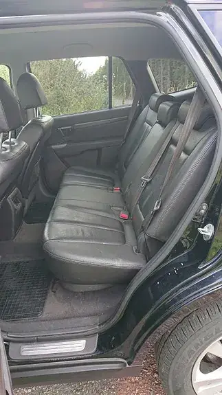 Hyundai Santa Fe 2010 photo 4