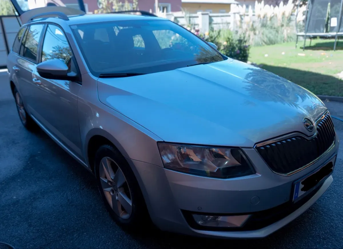Skoda Octavia 2014 photo 3