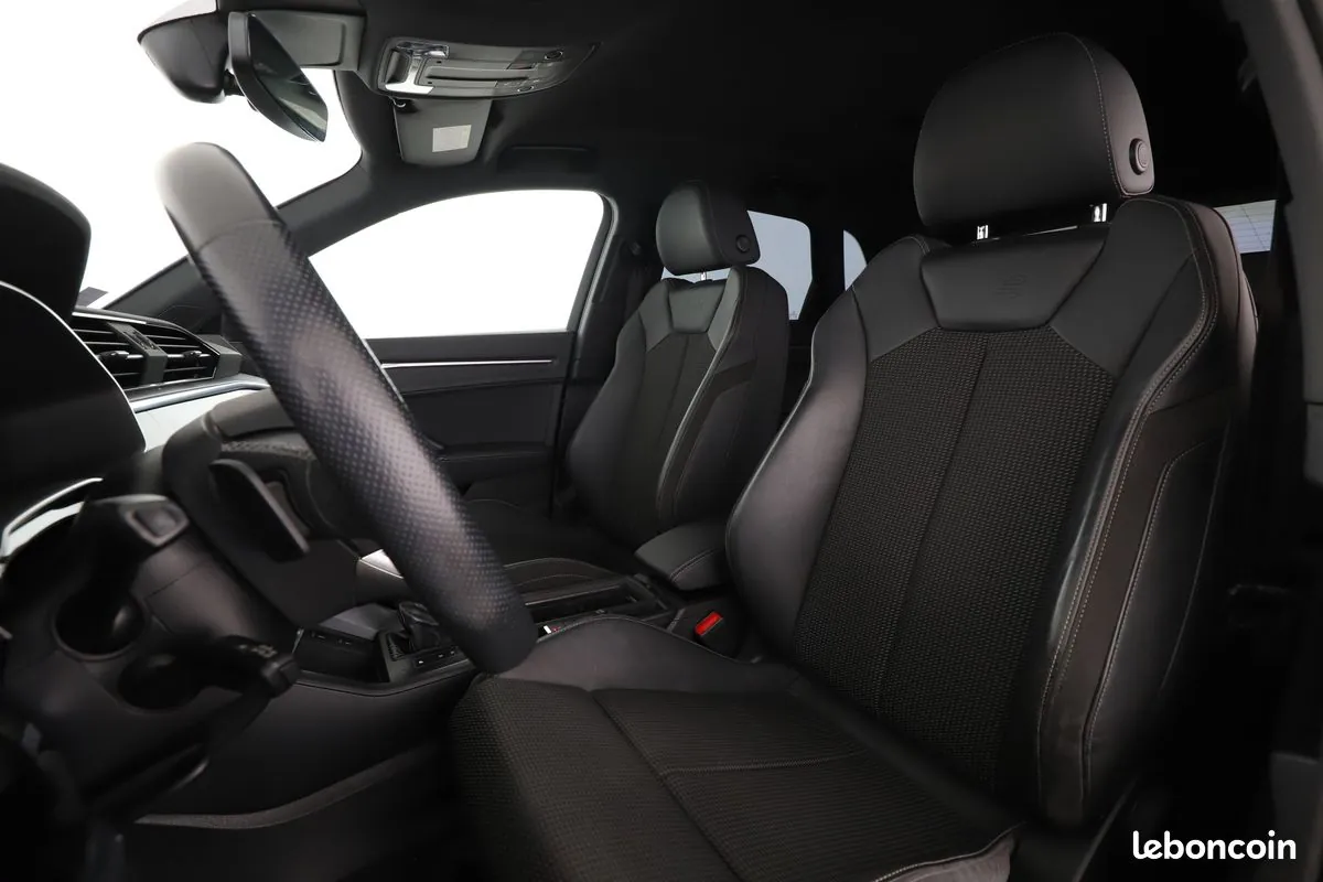 Audi Q3 2021 photo 5