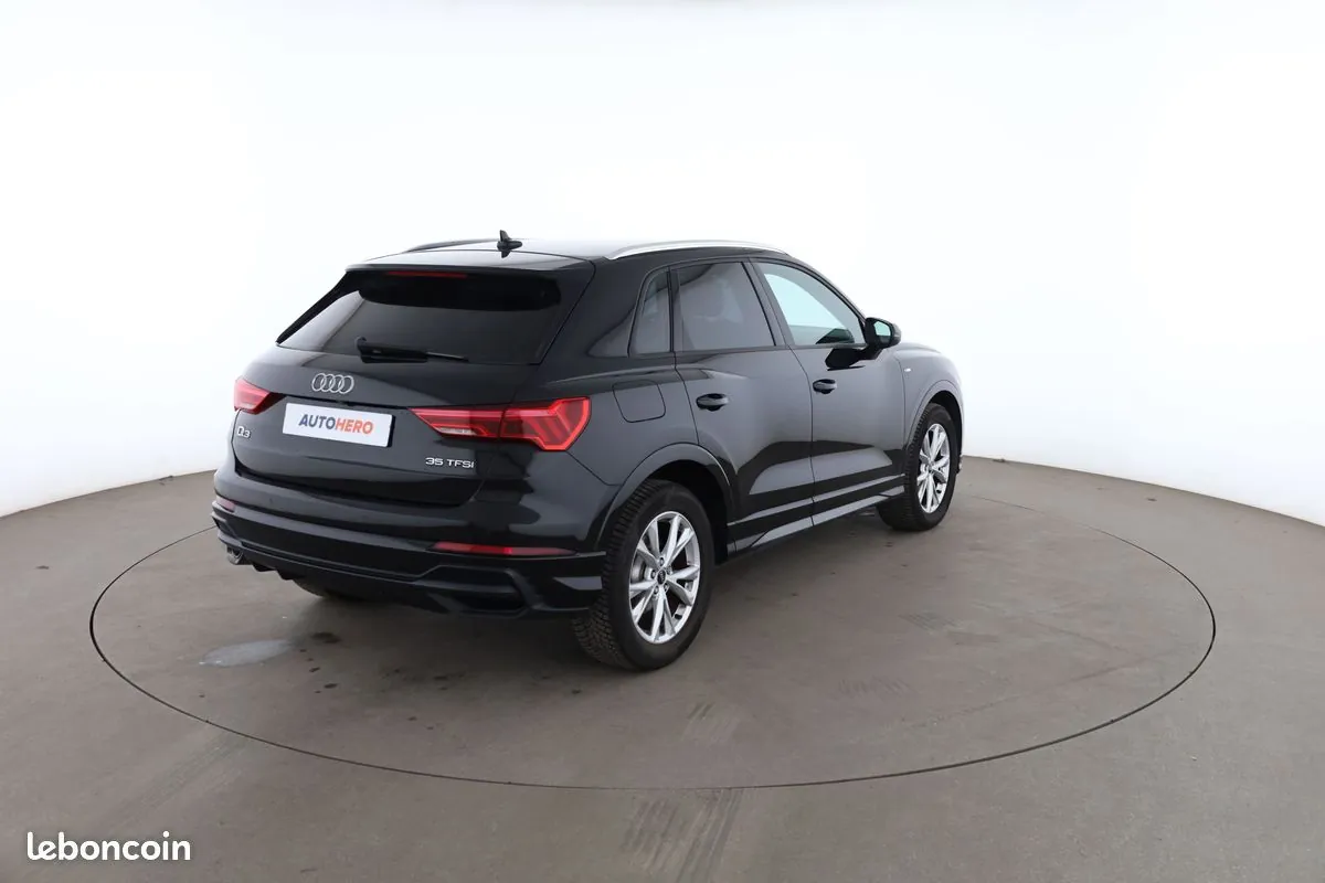 Audi Q3 2021 photo 3