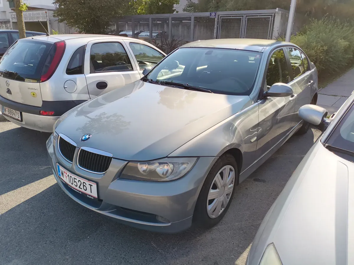 BMW 3 Series 2007 photo 3