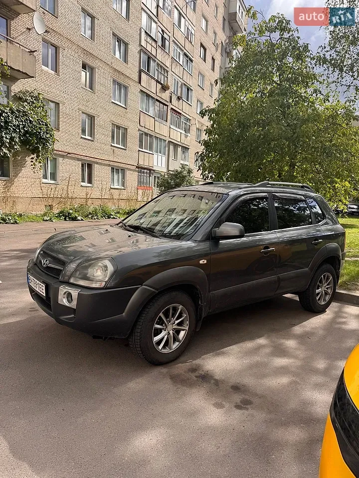 Hyundai Tucson