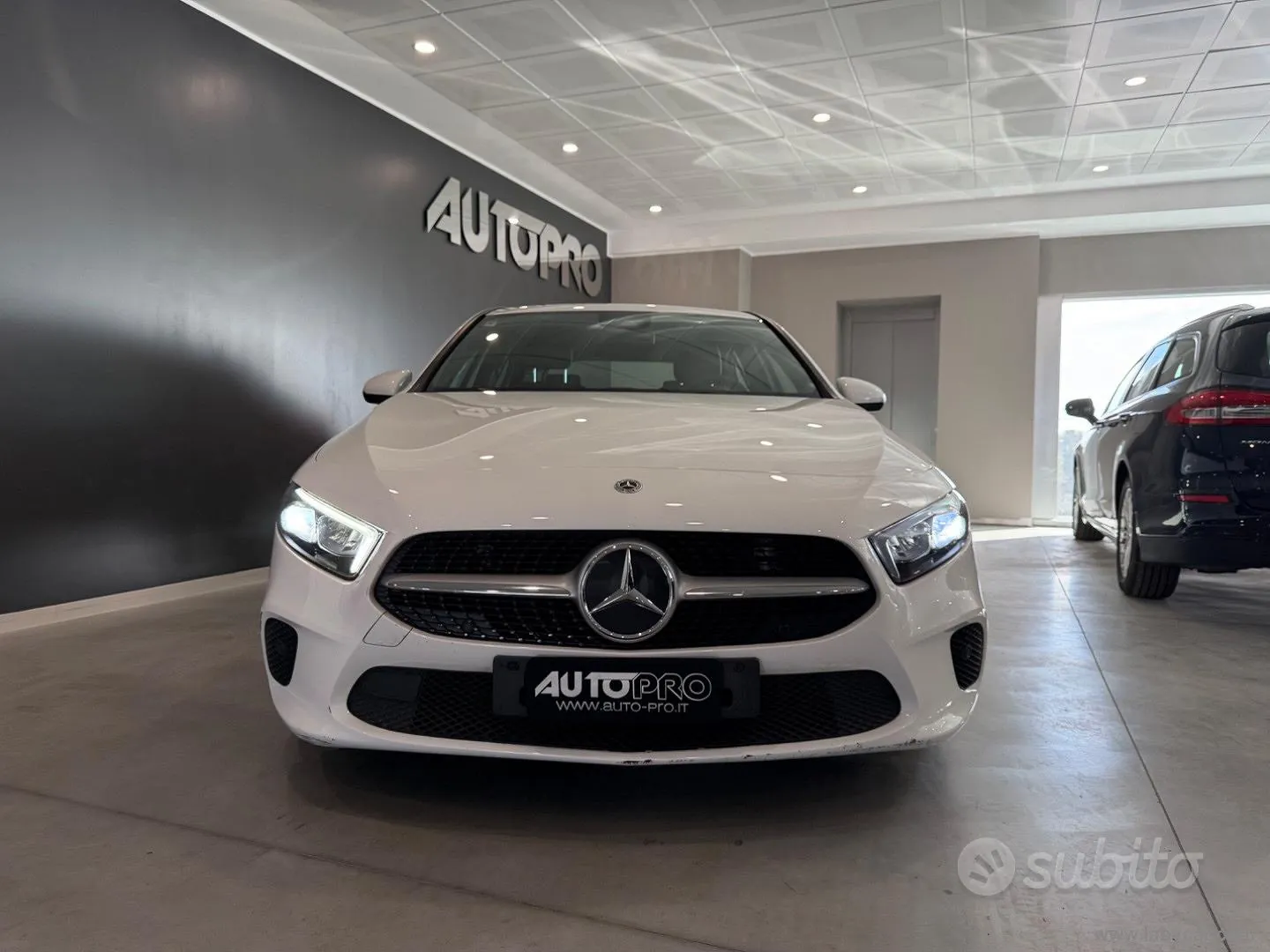 Mercedes-Benz A 180 D Business Extra