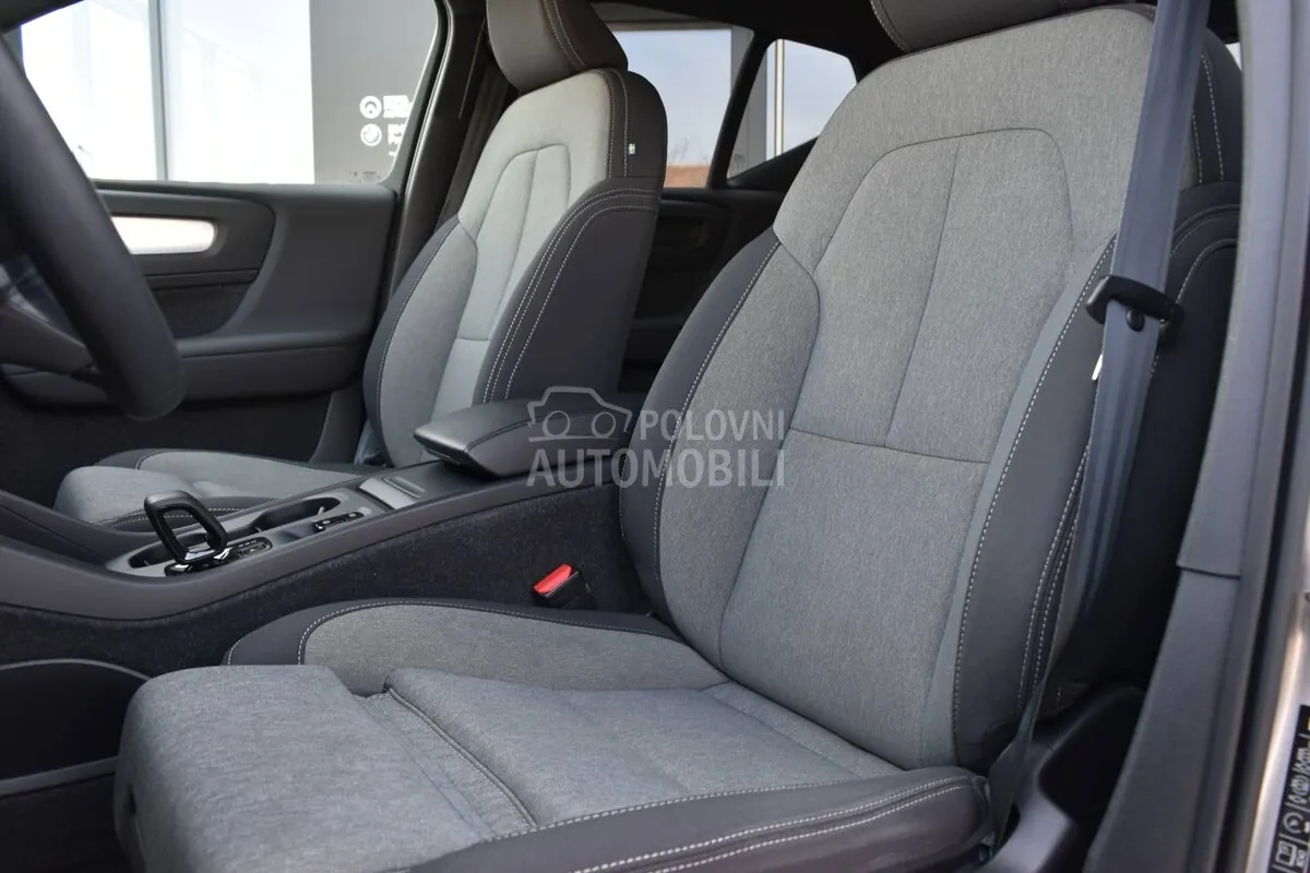 Volvo Xc40 2023 photo 4