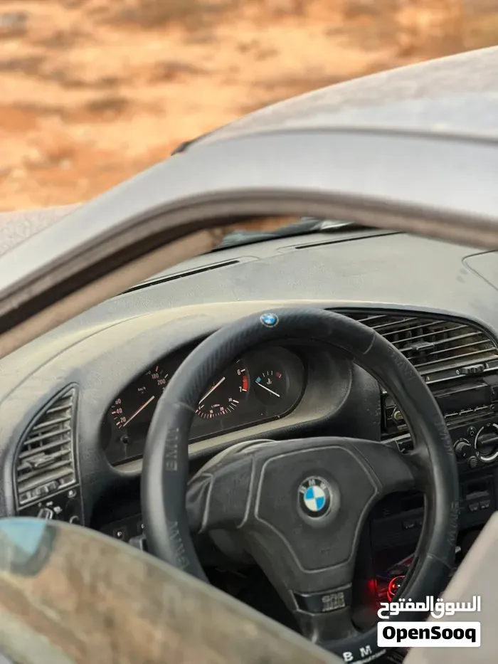 BMW 3 Series 1997 photo 2