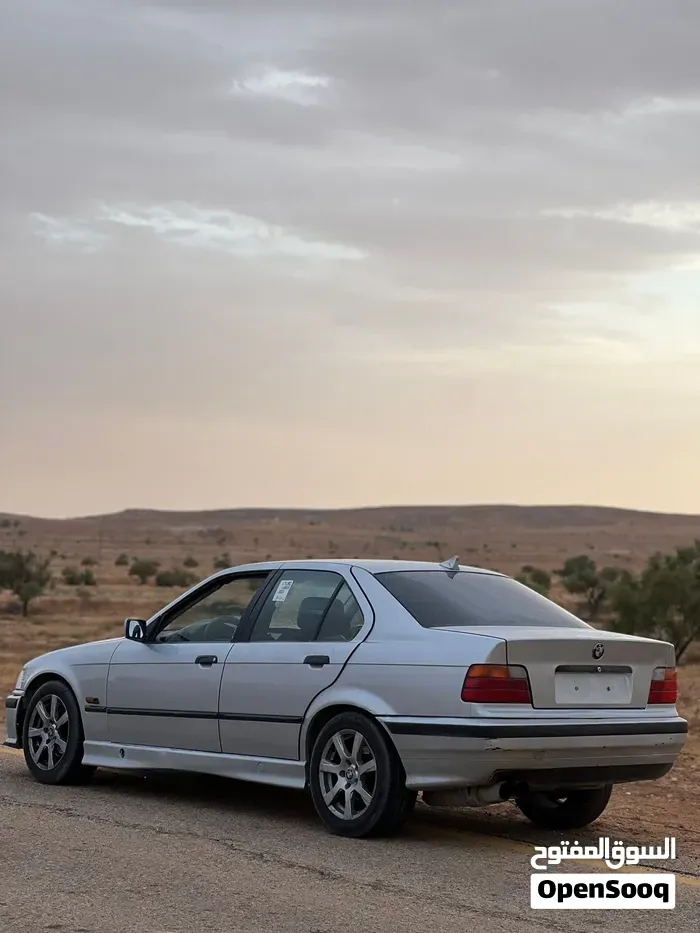 BMW 3 Series 1997 photo 3