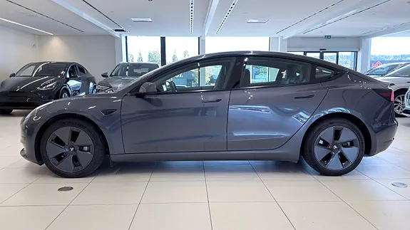 Tesla Model 3 2022 photo 5