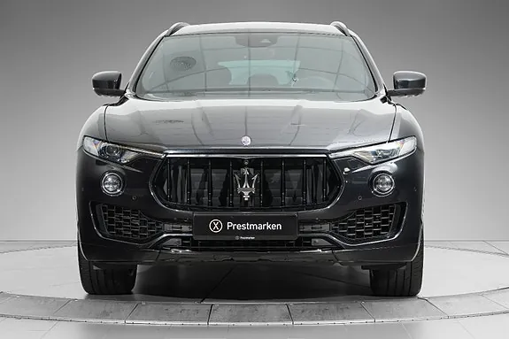 Maserati Levante 2018 photo 2