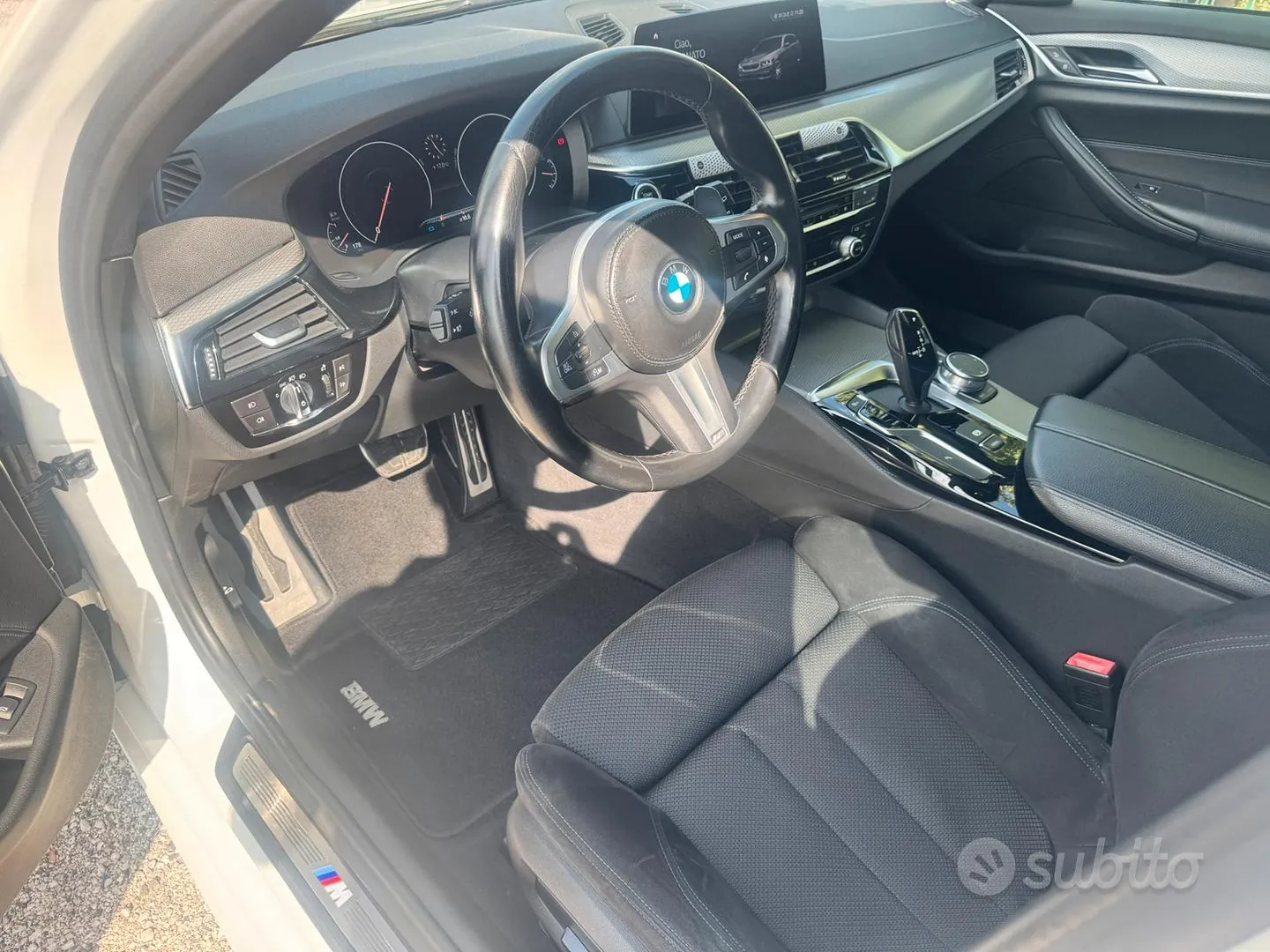 BMW 5 Series 2019 photo 5