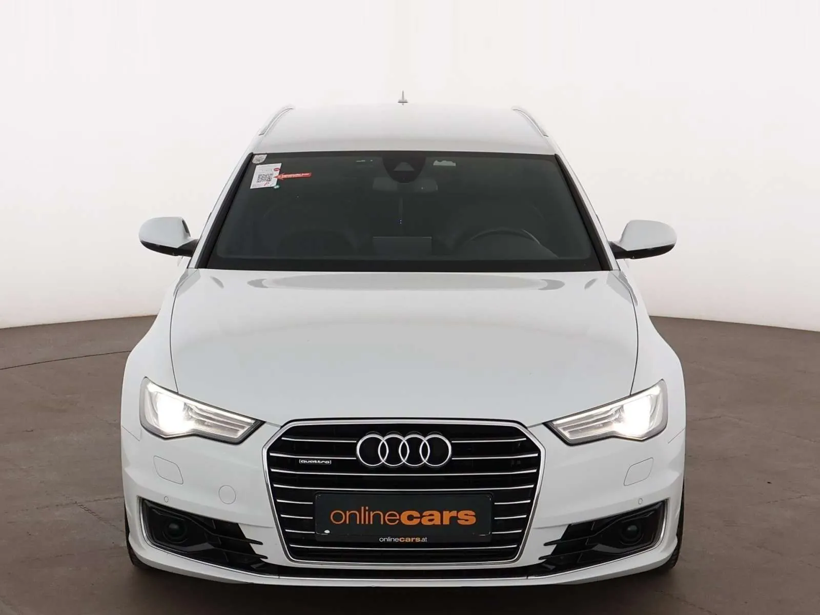 Audi A6 2015 photo 2