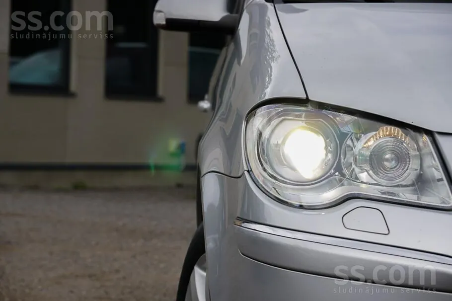 Volkswagen Touran 2007 photo 5