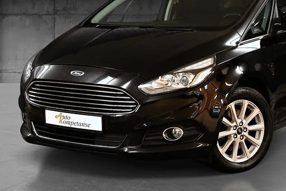 Ford S-Max 2017 photo 4
