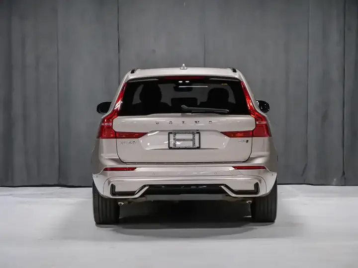 Volvo Xc60 2023 photo 5