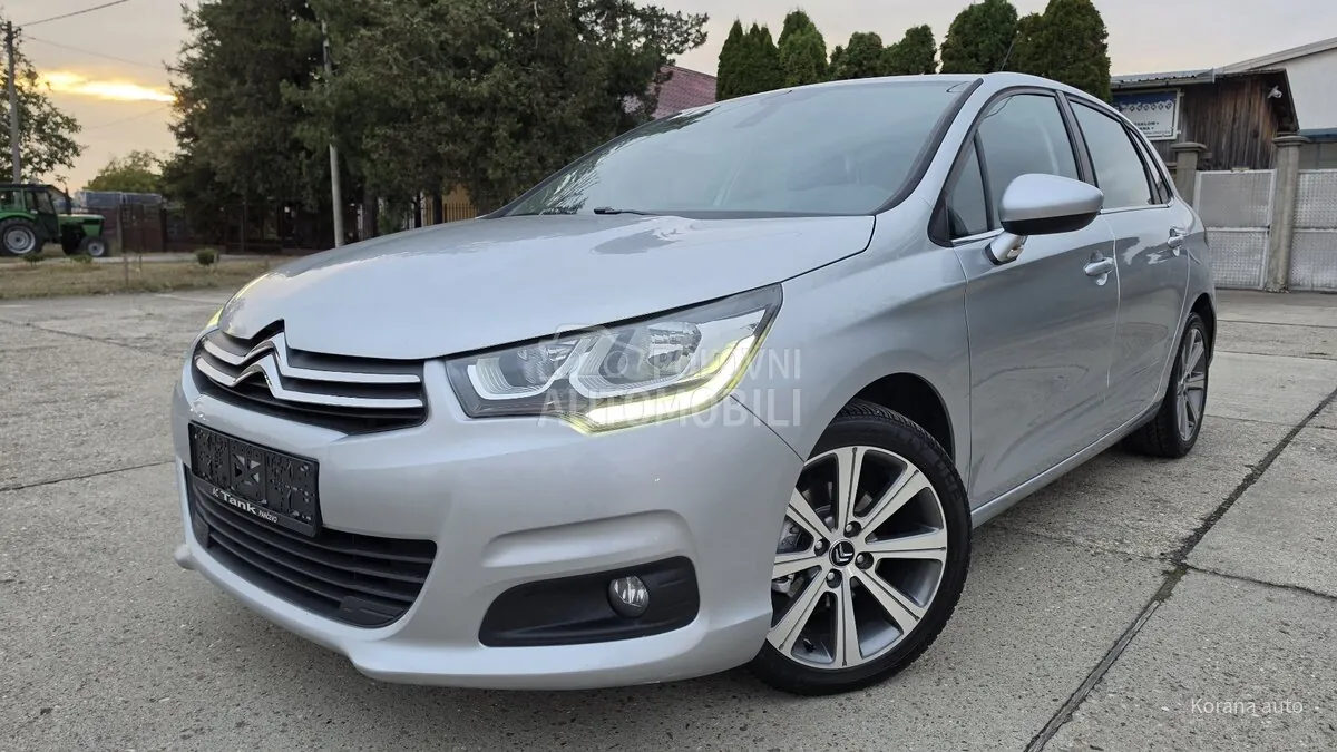 Citroen C4 2014 photo 2