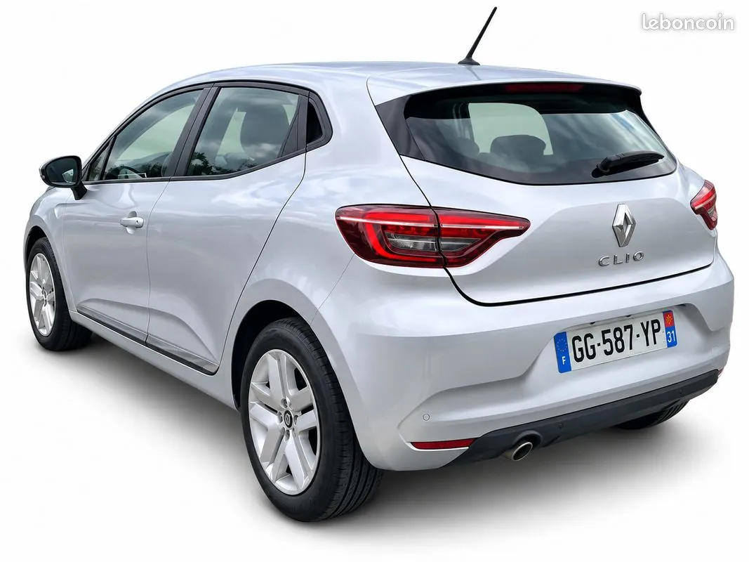 Renault Clio 2022 photo 3