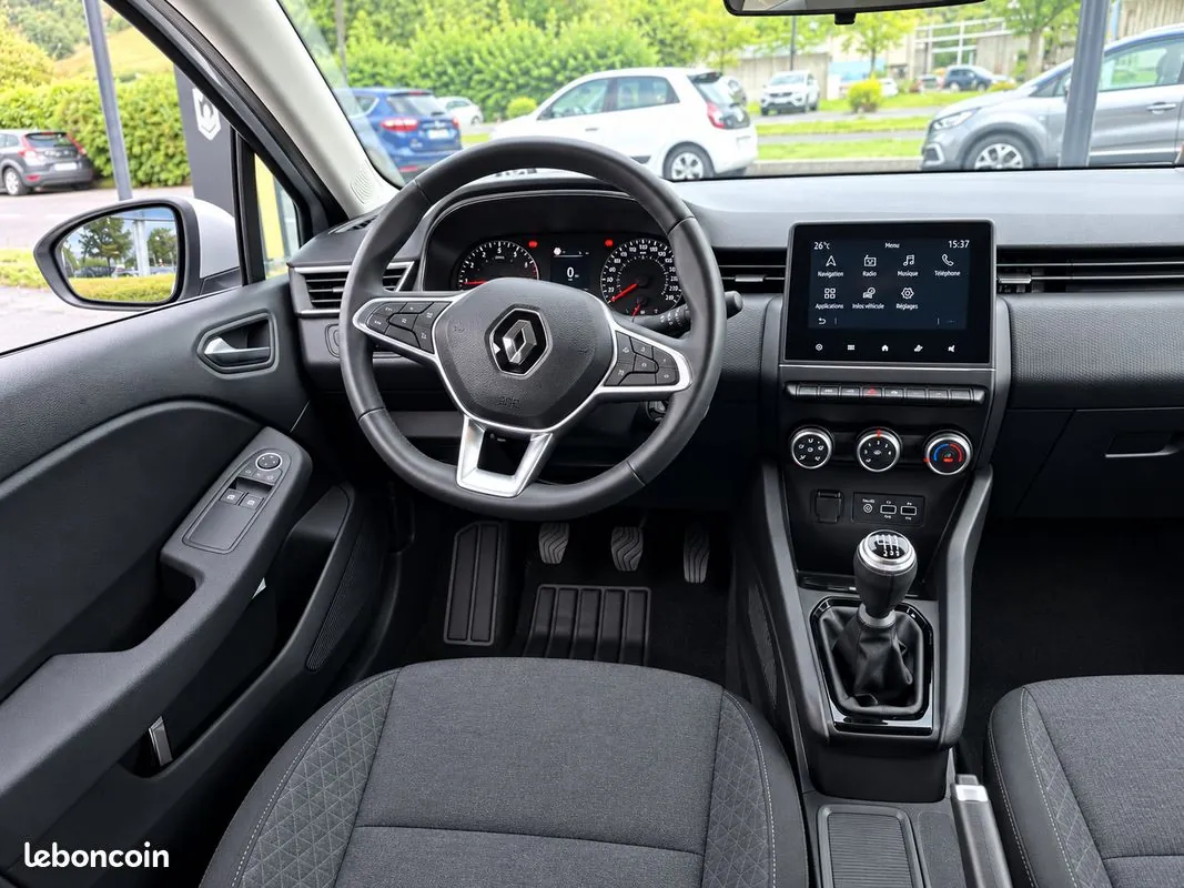 Renault Clio 2022 photo 5