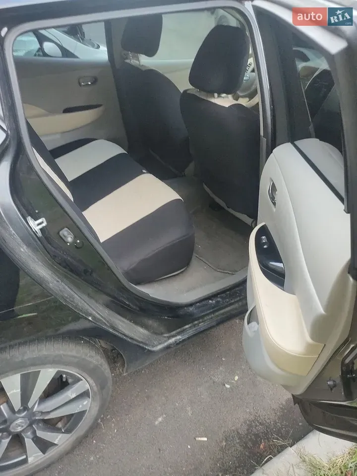 Nissan Leaf 2015 photo 4
