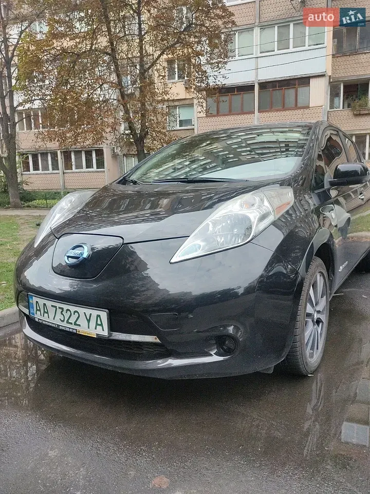 Nissan Leaf 2015 photo 3