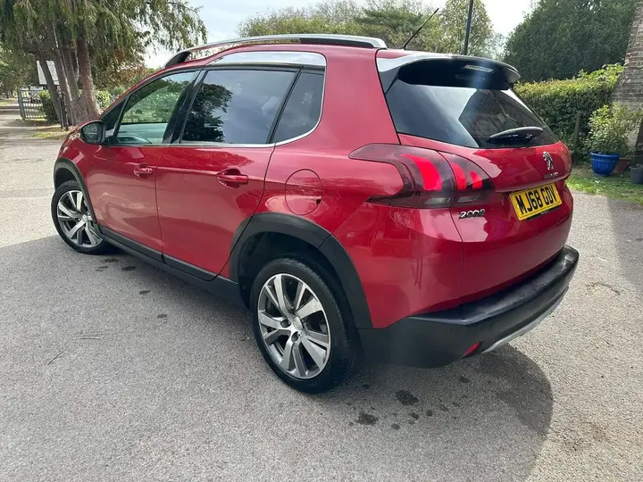 Peugeot 2008 2018 photo 4