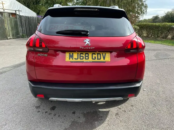 Peugeot 2008 2018 photo 5
