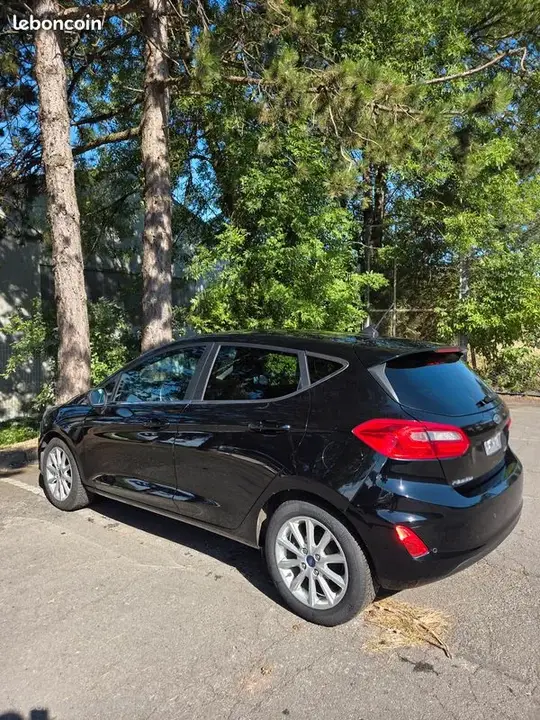 Ford Fiesta 2019 photo 3