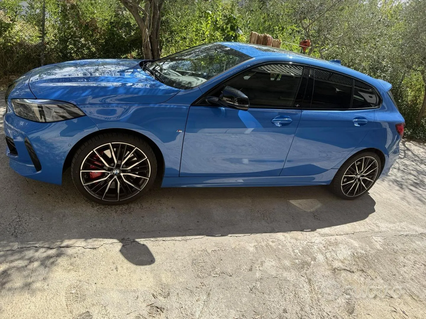 BMW 1 Series 2024 photo 2