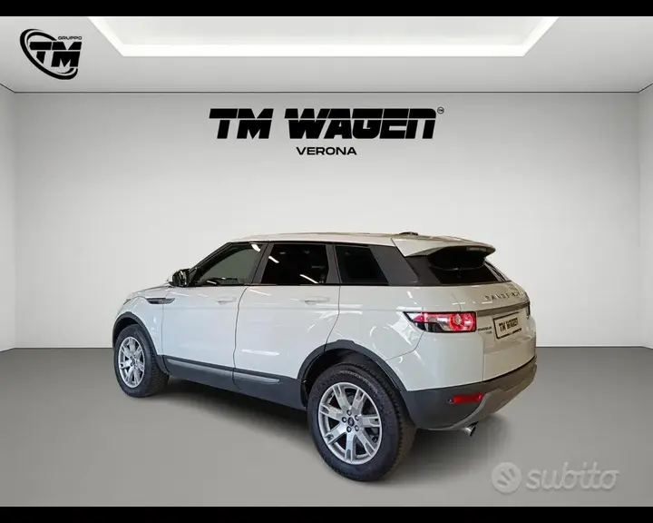 Land Rover Range Rover Evoque 2015 photo 4