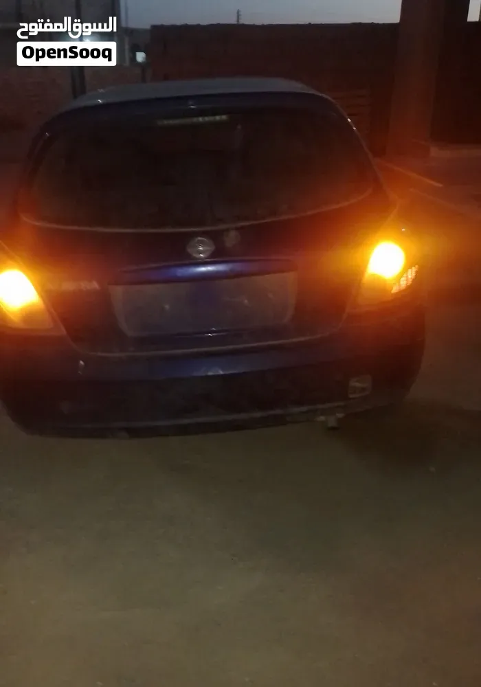 Nissan Almera 2005 photo 3