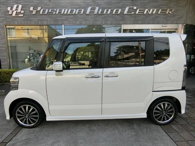 Honda N-Box 2016 photo 3