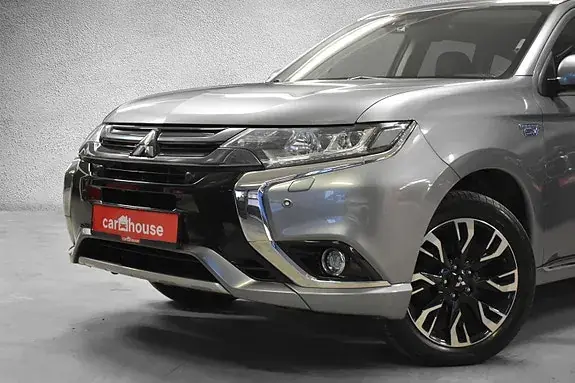 Mitsubishi Outlander 2017 photo 3