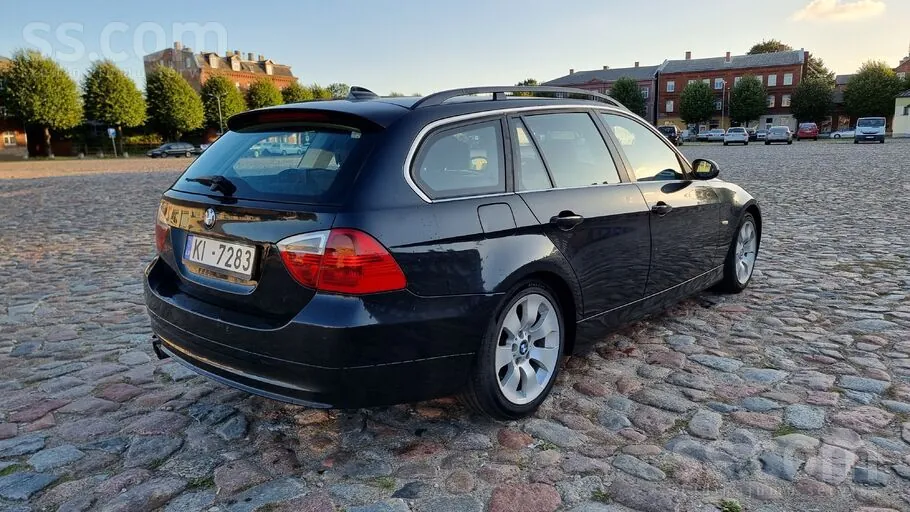 BMW 325 2007 photo 3