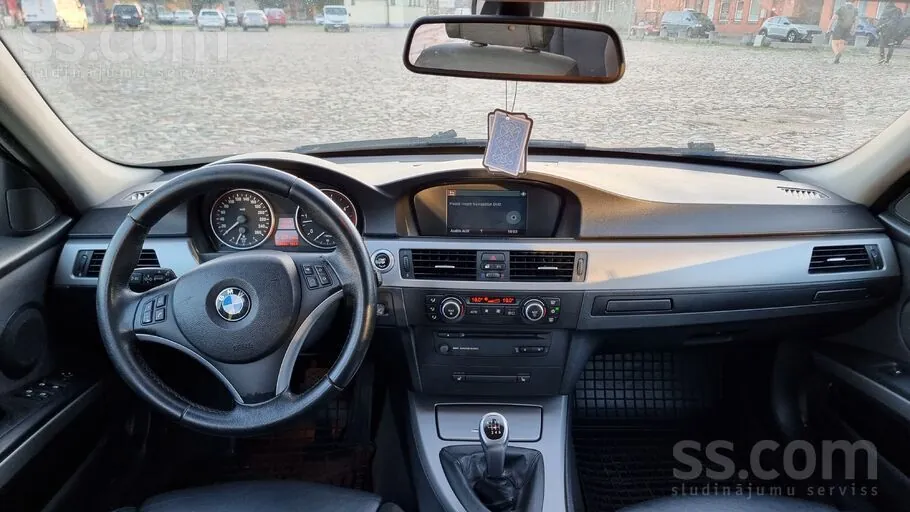 BMW 325 2007 photo 5