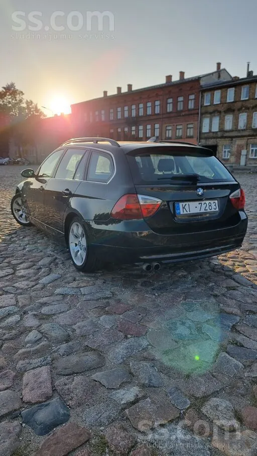 BMW 325 2007 photo 2