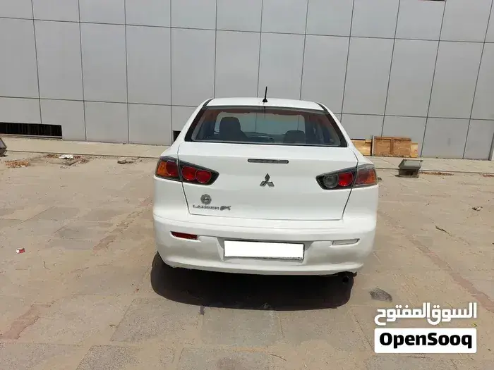 Mitsubishi Lancer 2017 photo 4