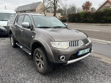 Mitsubishi L200 photo 3