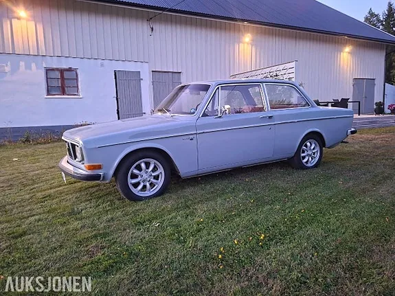 Volvo 142