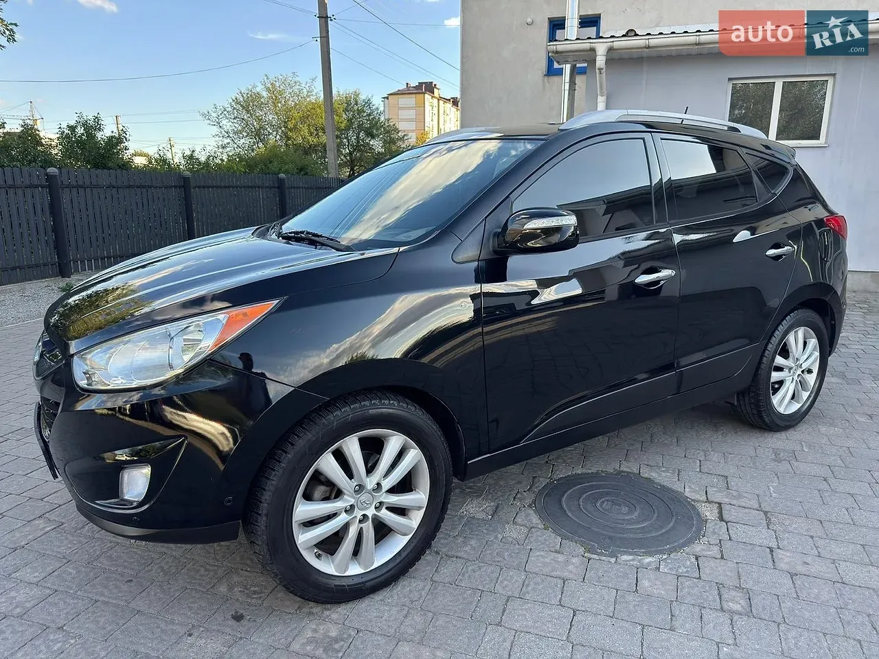 Hyundai Tucson 2012 photo 2
