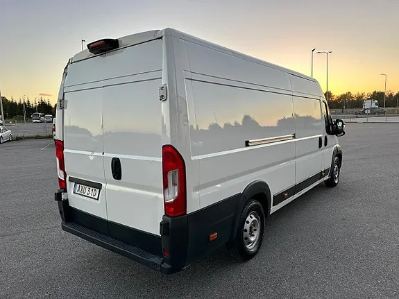 Peugeot Boxer 2020 photo 2