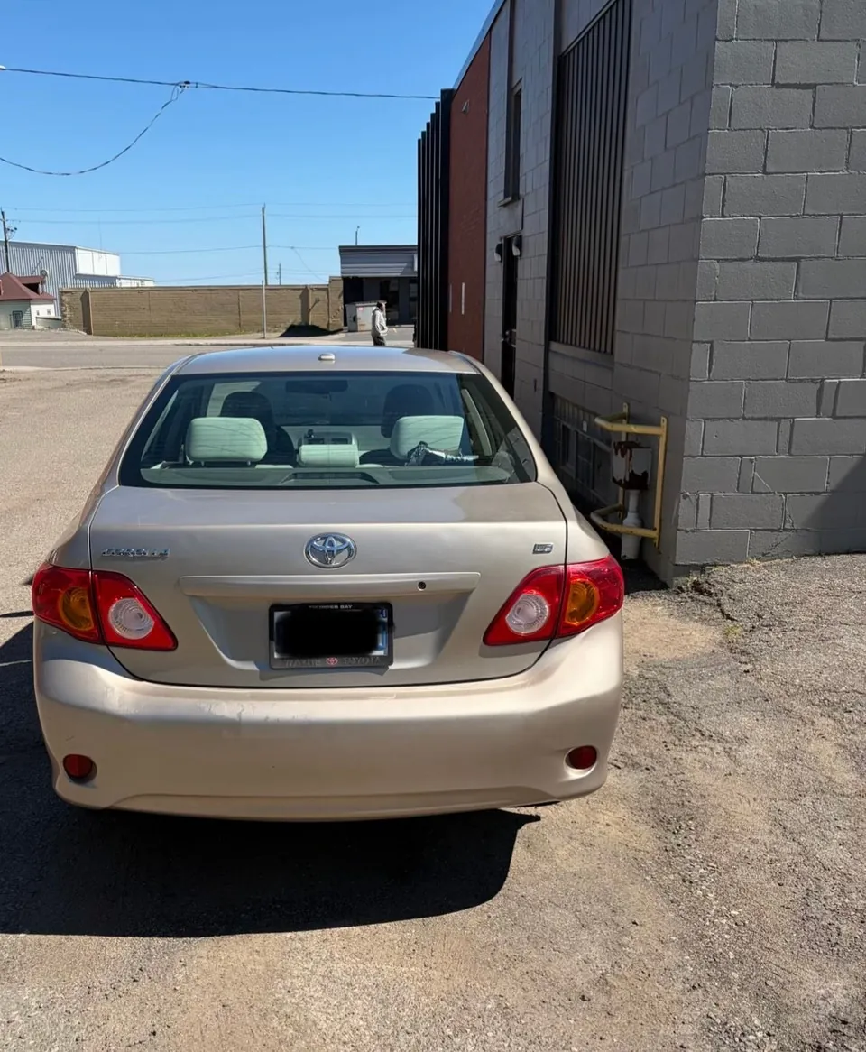 Toyota Corolla 2010 photo 3