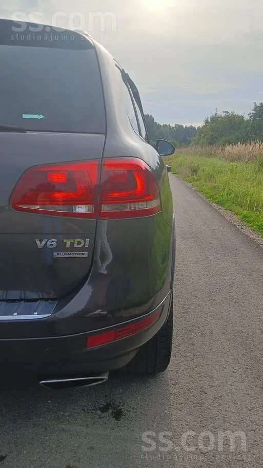 Volkswagen Touareg 2011 photo 5