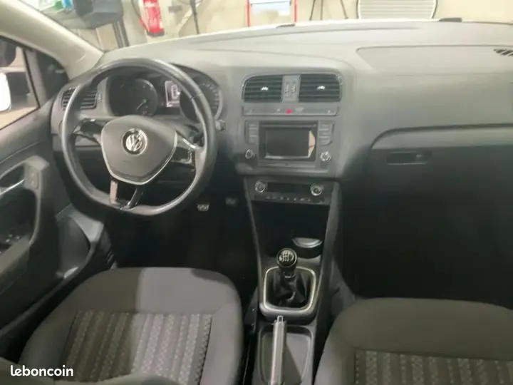 Volkswagen Polo 2014 photo 3