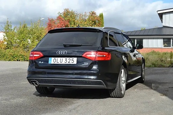 Audi A4 2015 photo 4