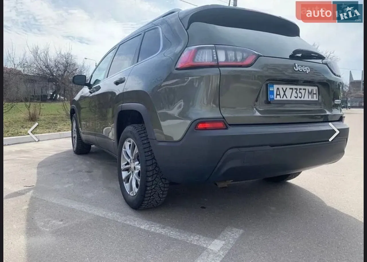 Jeep Cherokee 2018 photo 2