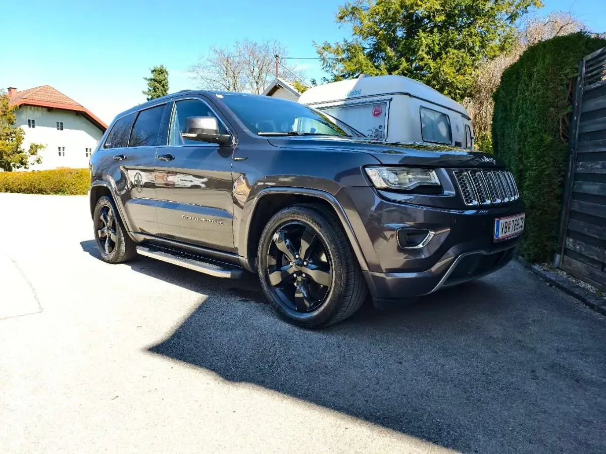 Jeep Grand Cherokee 2014 photo 3